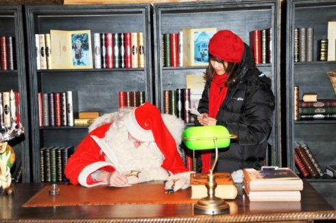 今年冬天见证幸福,重温孩童时的圣诞暖意