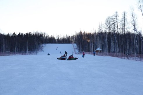 今年冬天见证幸福,重温孩童时的圣诞暖意